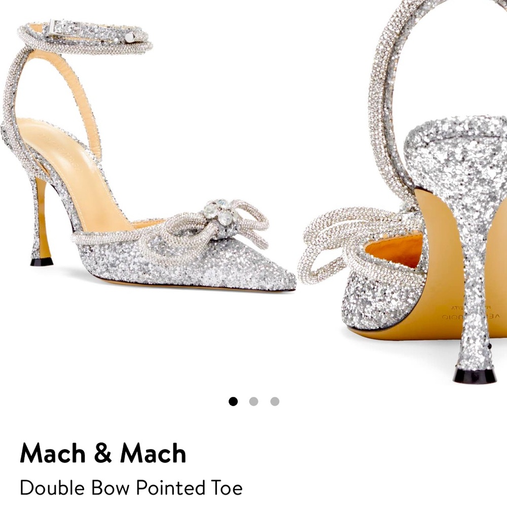 Mach & Mach double Bow Pointed Toe Pump